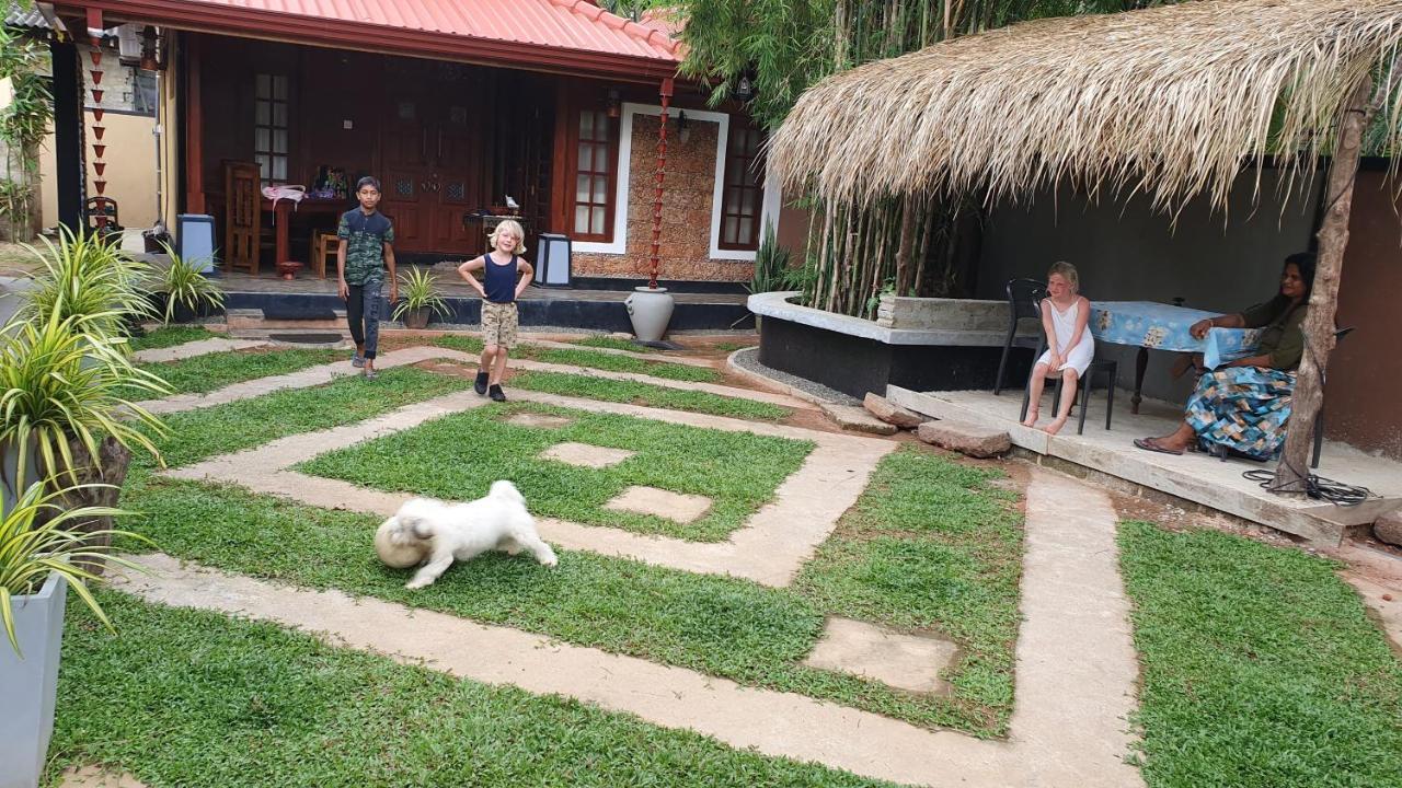 Thara Cabana Bentota Ngoại thất bức ảnh